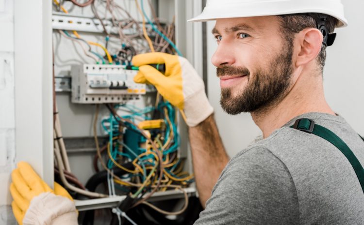 ELECTRICIANS/ PLUMBERS/ REFRIGERATION TECHNICIANS PROFESSIONAL LIABILITY